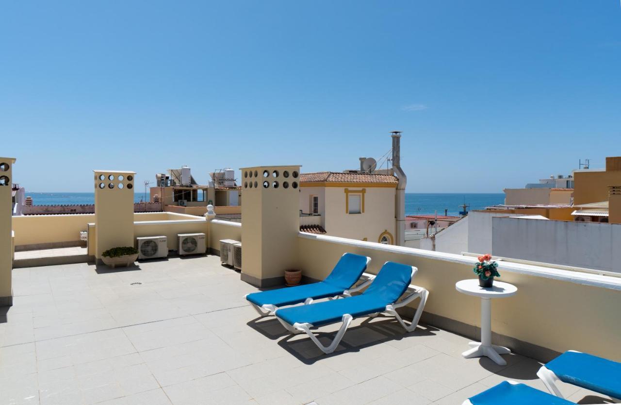 Apartamentos Leonor Carihuela Torremolinos Extérieur photo