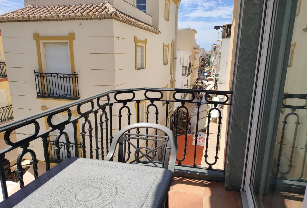 Apartamentos Leonor Carihuela Torremolinos Extérieur photo