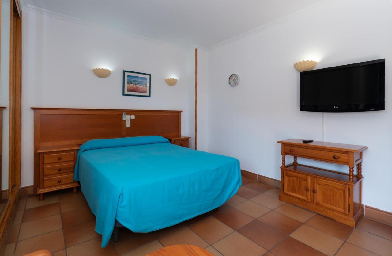 Apartamentos Leonor Carihuela Torremolinos Extérieur photo