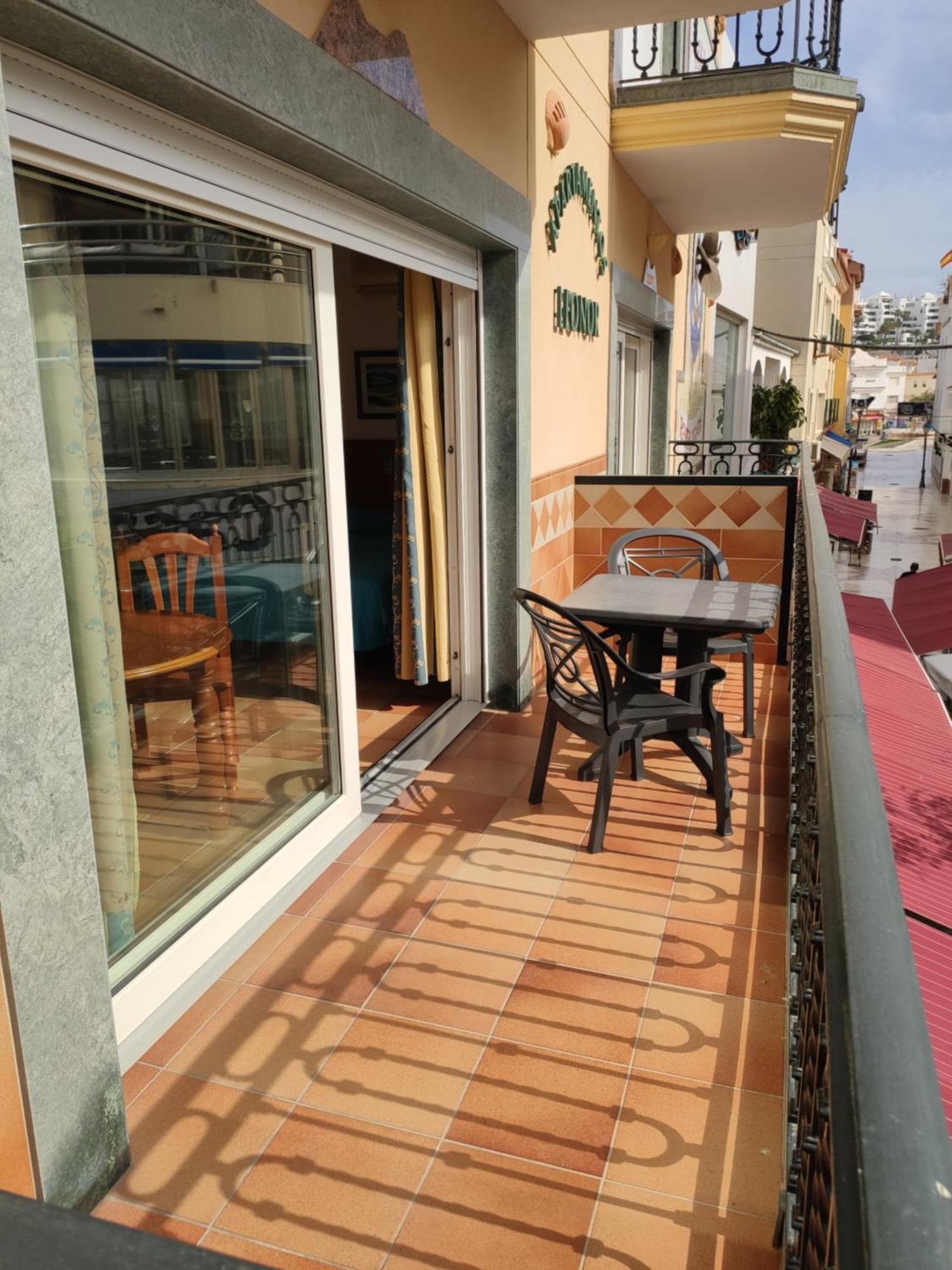 Apartamentos Leonor Carihuela Torremolinos Chambre photo