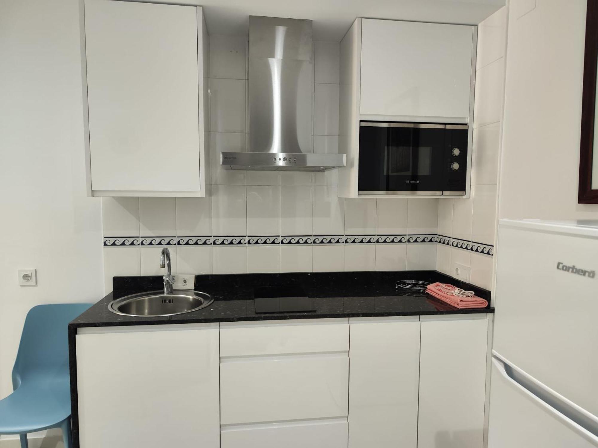 Apartamentos Leonor Carihuela Torremolinos Extérieur photo