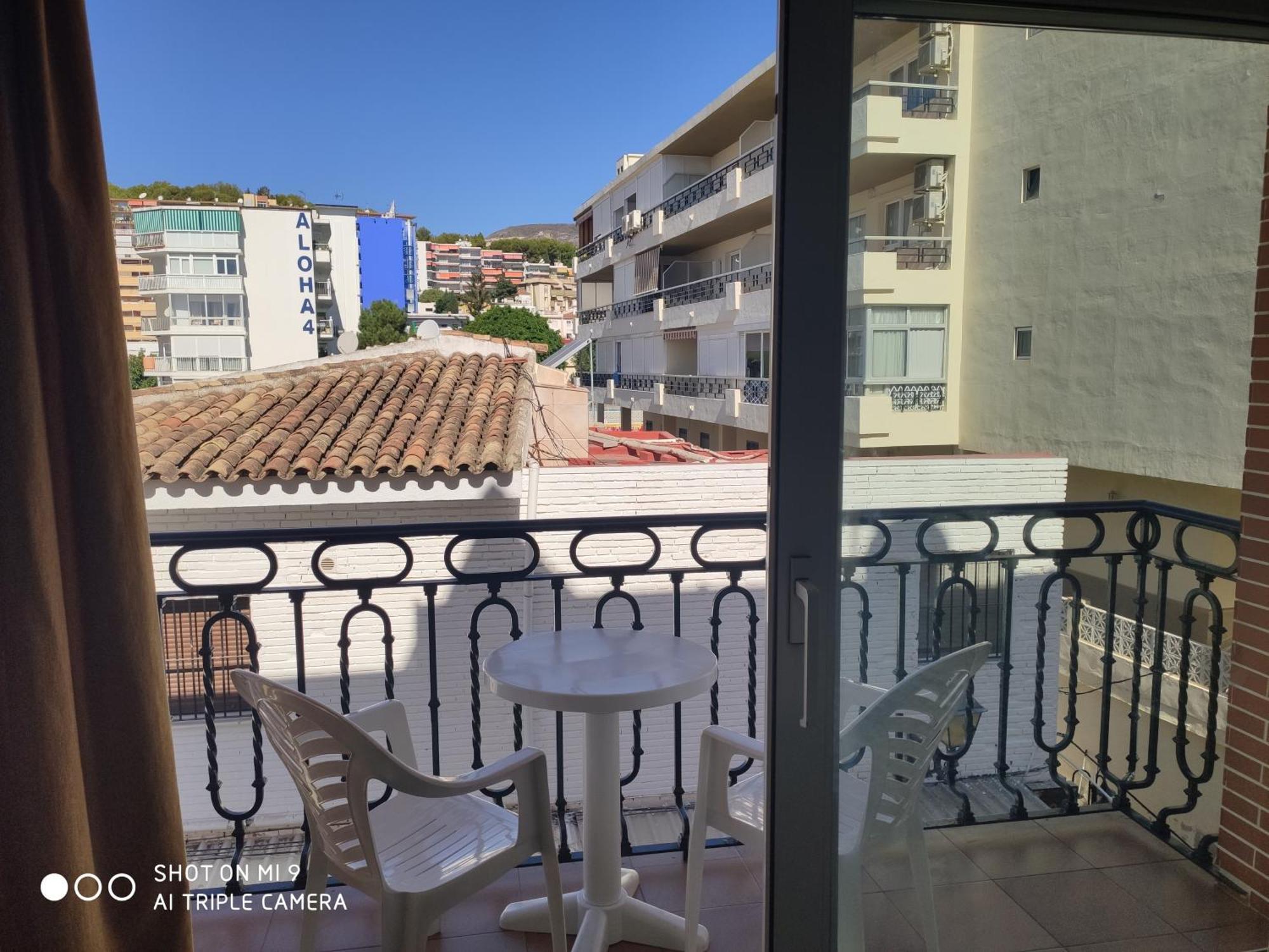 Apartamentos Leonor Carihuela Torremolinos Chambre photo